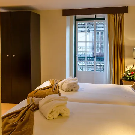 Duas Nacoes מלון 2*