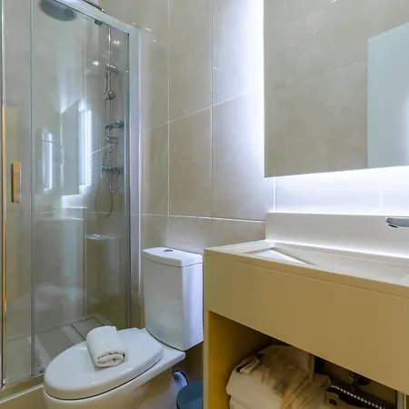Duas Nacoes Hotel 2*
