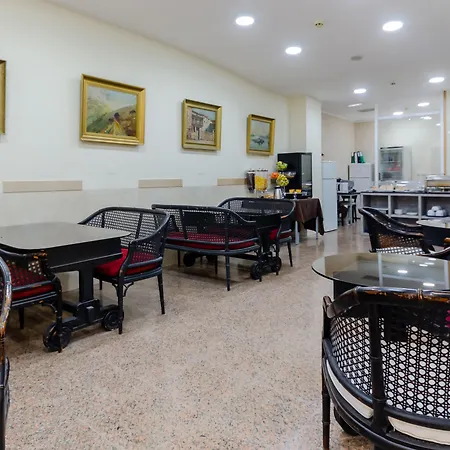 Duas Nacoes Otel Lisboa